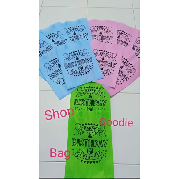 harga per LUSIN Goodie Bag HBD ( Ultah ) Tali uk 25x35x8 70gsm & 58gsm - Tas Kain Motif - Gambar 8