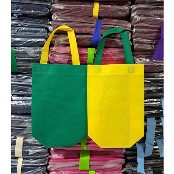 1 KODI  (ISI 20 pcs ) Goodie Bag Spunbond Handle Box UK 20X25X9 / Goodie Bag / Tas Kain Polos - Gambar 4